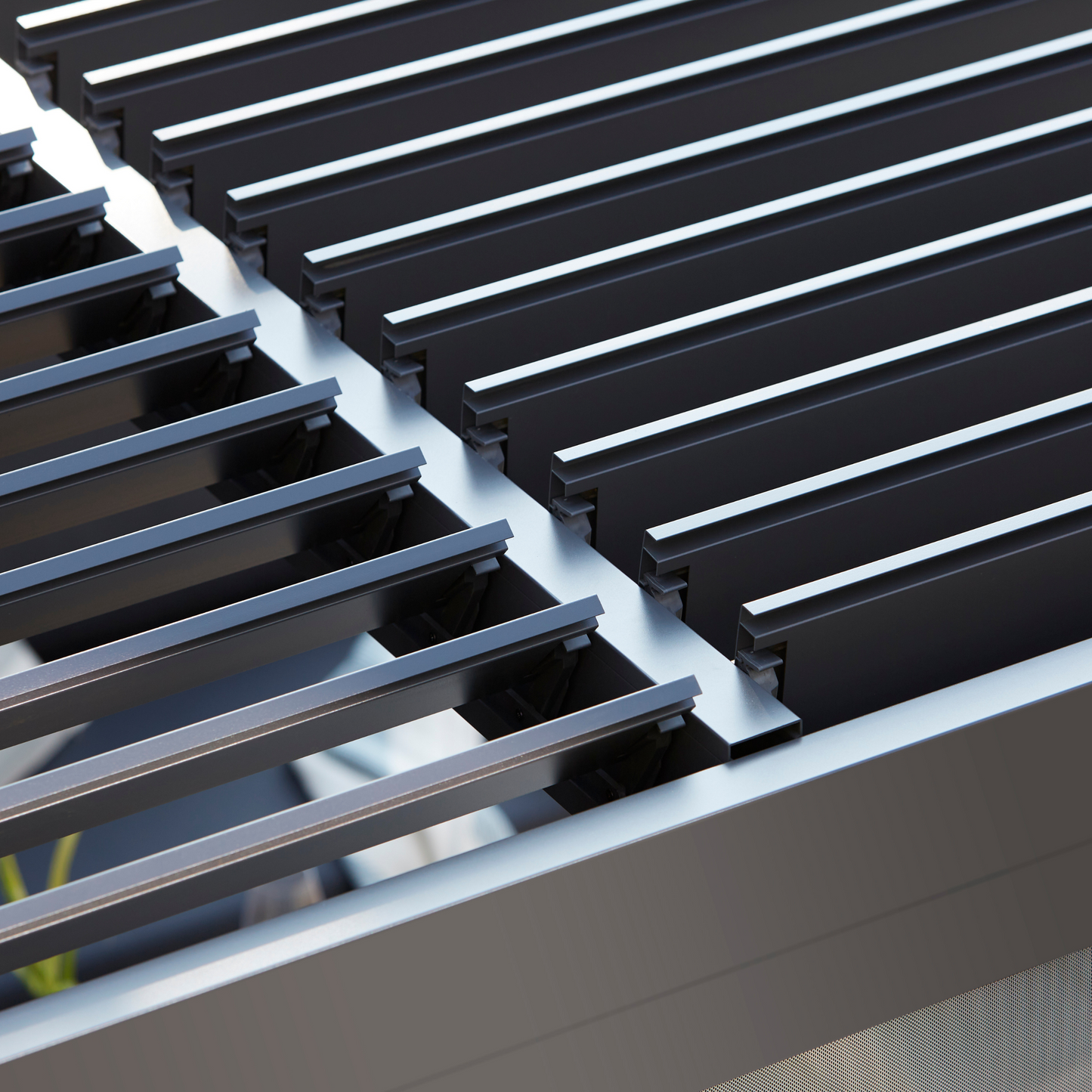 Royce Cube Aluminium Luxury Pergola with Solar LED Light Pack | Anthracite | 4 x 4 Metre