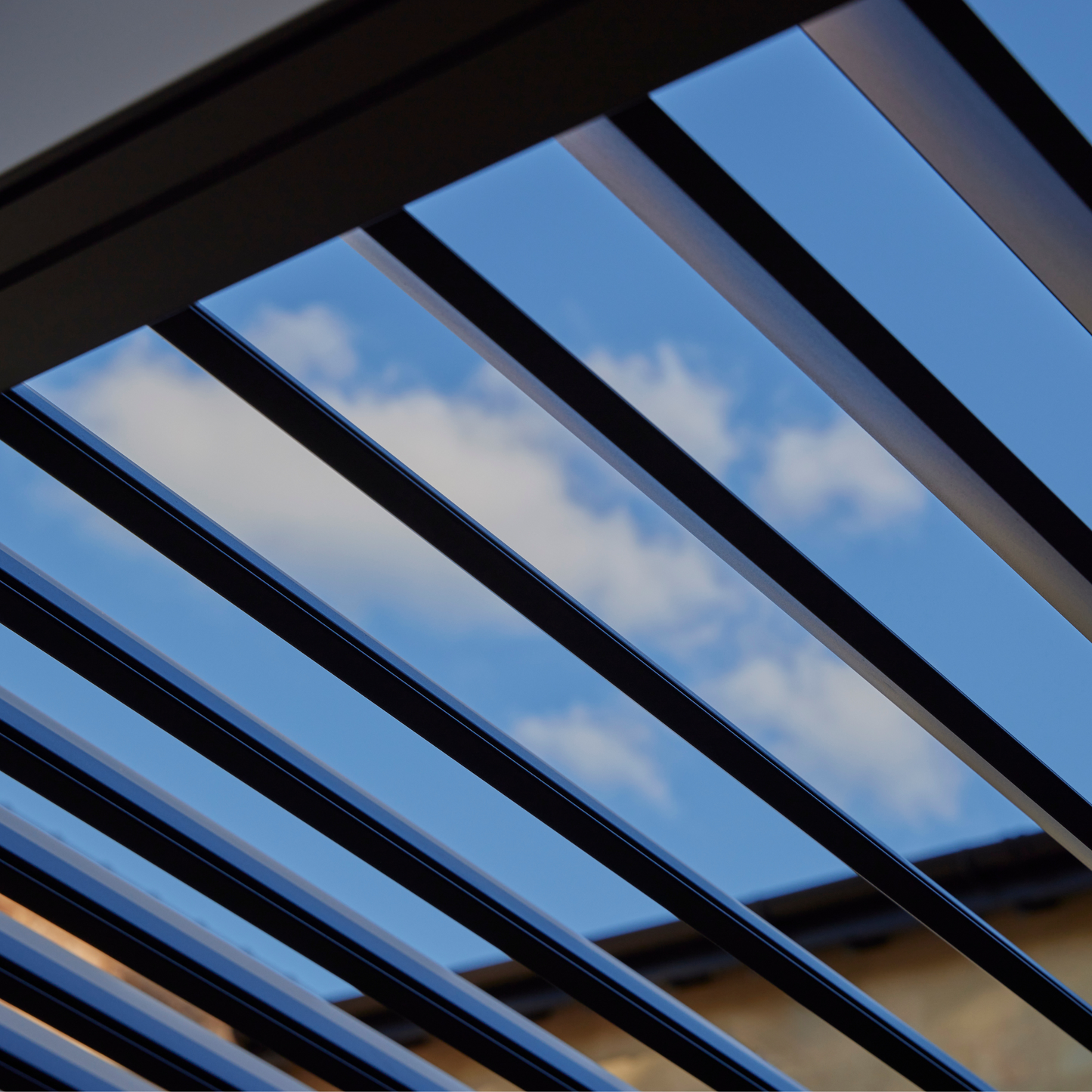 Royce Cube Aluminium Luxury Pergola with Solar LED Light Pack | Anthracite | 4 x 4 Metre